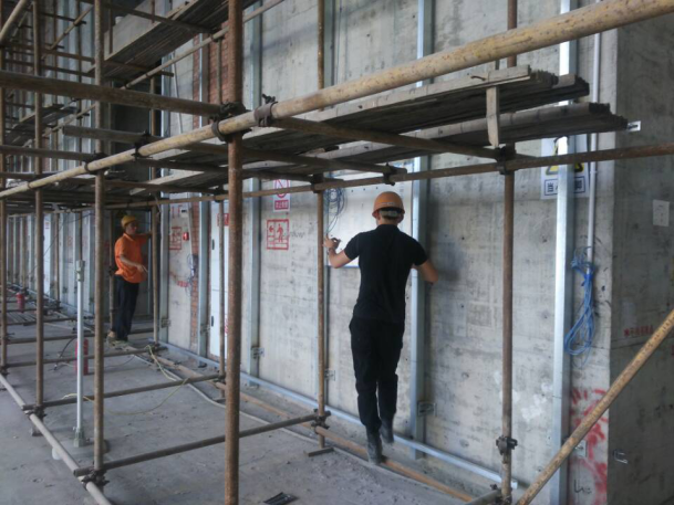 朗天通訊,室內裝修工程,墻面處理